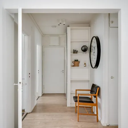 Rent A Box Center Huoneisto