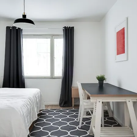 Huoneisto Rent A Box Center